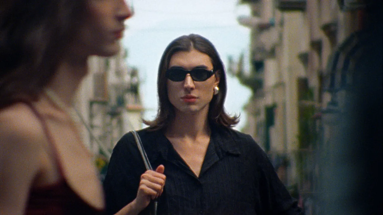 Figlie di Partenope — film still 10